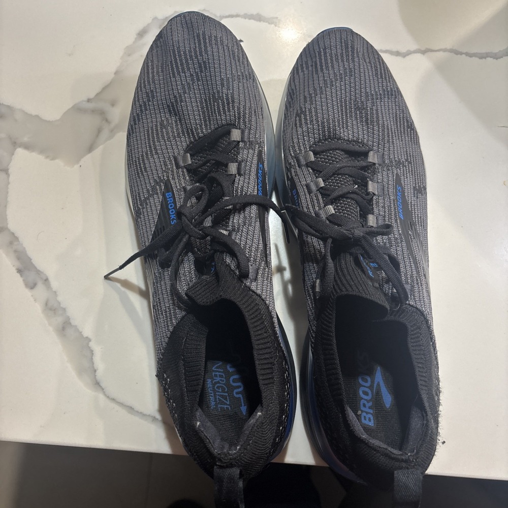 Size 15 - Brooks Ricochet 2 Black Blue - Picture 6 of 6